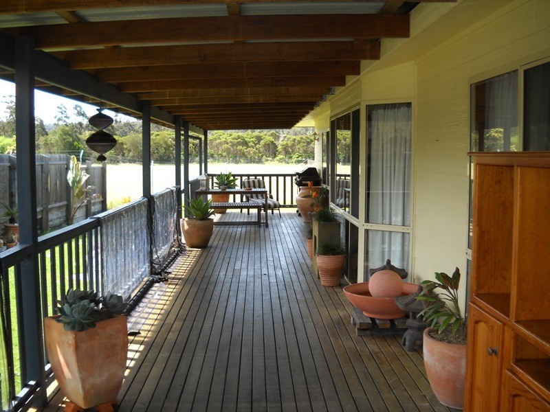 23 Lakeside Drive, Eden NSW 2551