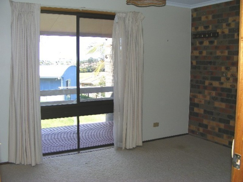 1/2 Garden Circle, Merimbula NSW 2548