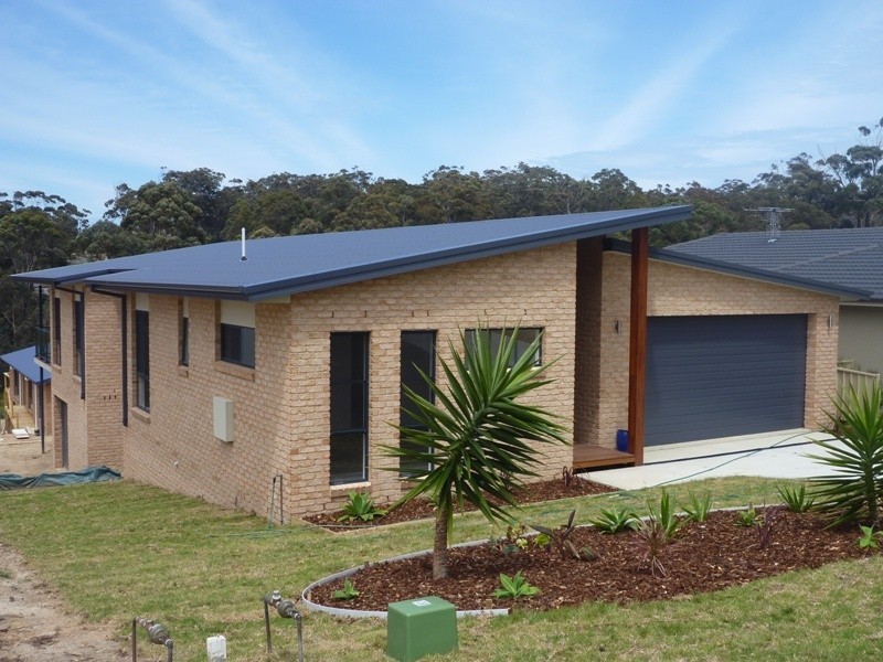 14D Elizabeth Parade, Tura Beach NSW 2548