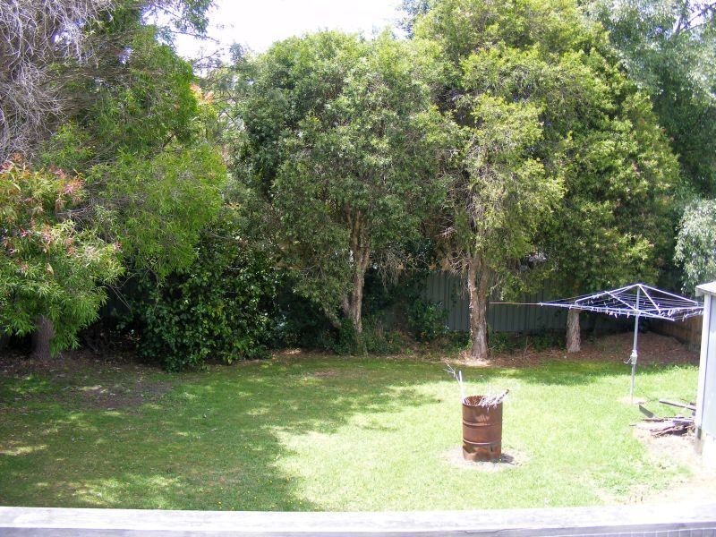 64 Meringo Street, Bega NSW 2550