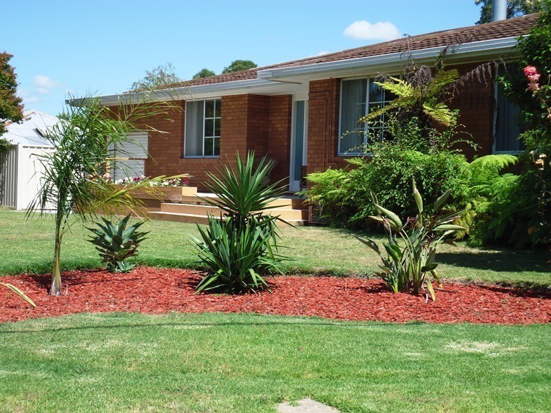 21 Howard Ave, Bega NSW 2550