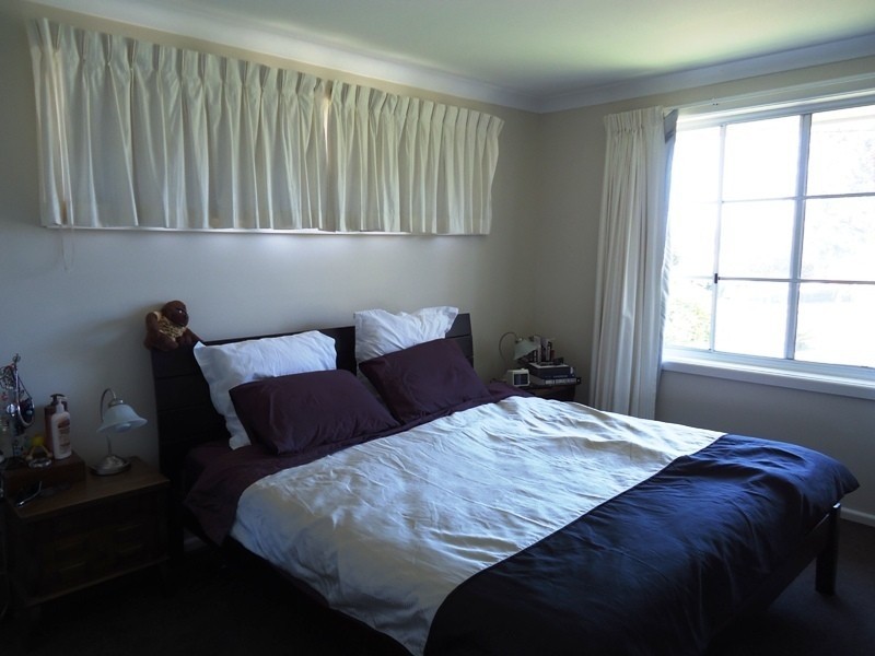 21 Howard Ave, Bega NSW 2550