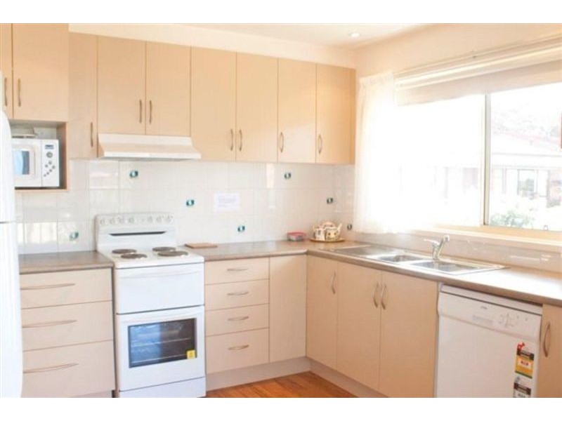 7C Surf Circle, Tura Beach NSW 2548