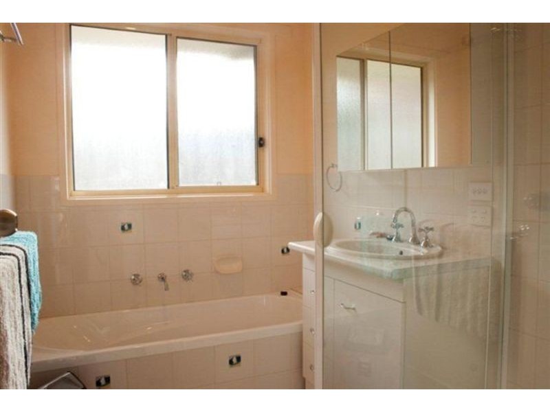 7C Surf Circle, Tura Beach NSW 2548