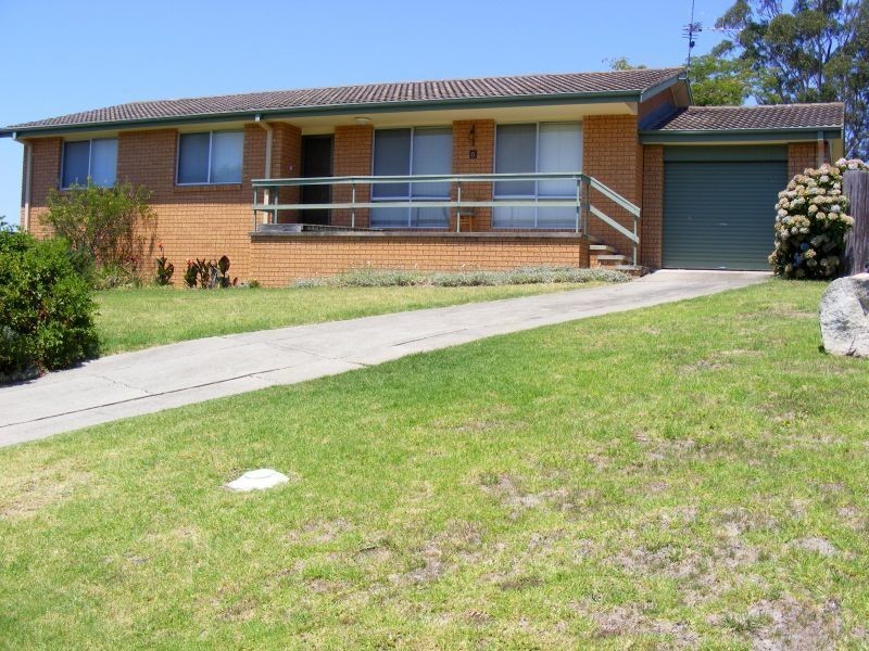 5 Goldberg Place, Bega NSW 2550