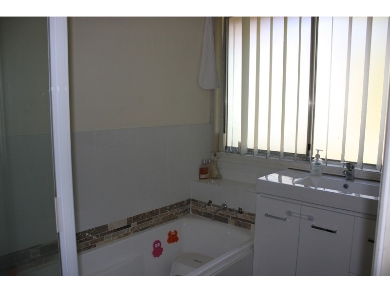 22 Warra Street, Cooma NSW 2630