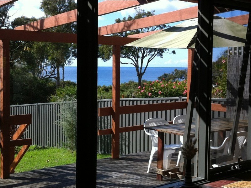 35A Lakeview Avenue, Merimbula NSW 2548