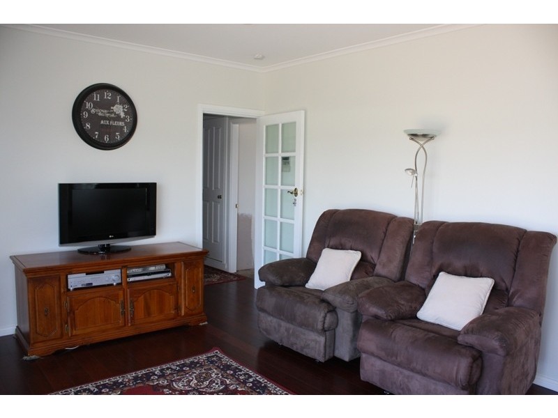 19 Baroona Avenue, Cooma NSW 2630