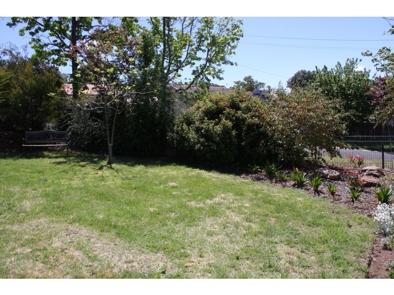 19 Baroona Avenue, Cooma NSW 2630