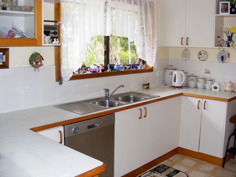 93 Lynjohn Drive, Bega NSW 2550