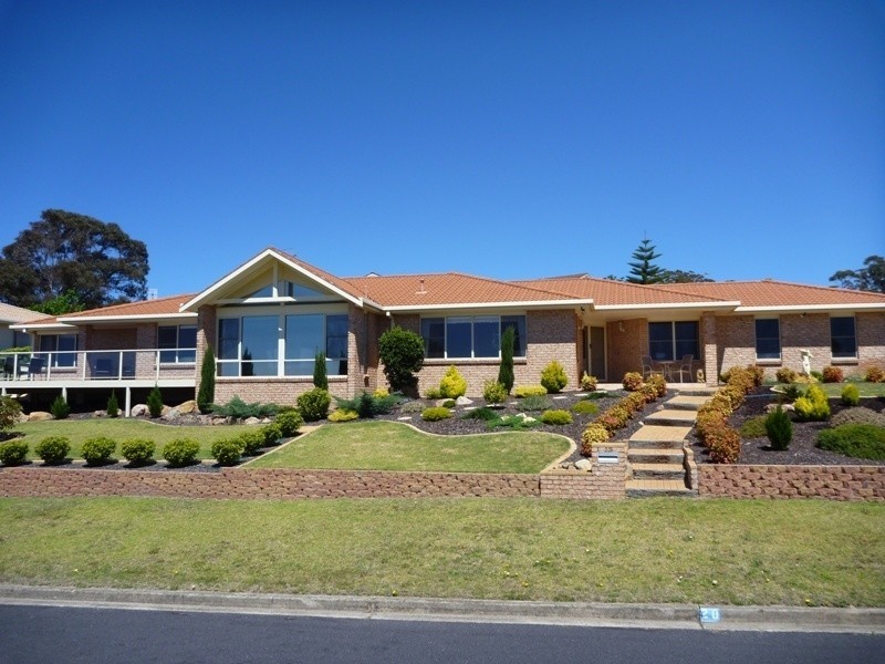 20 The Fairway, Tura Beach NSW 2548