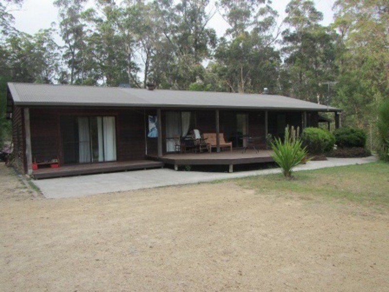 109 Monks Road, Bournda NSW 2550