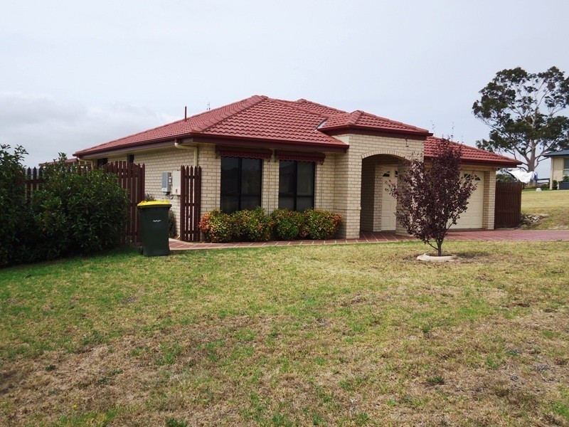 5 Yuin St, Bega NSW 2550