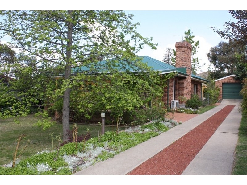 38 Bent Street, Cooma NSW 2630