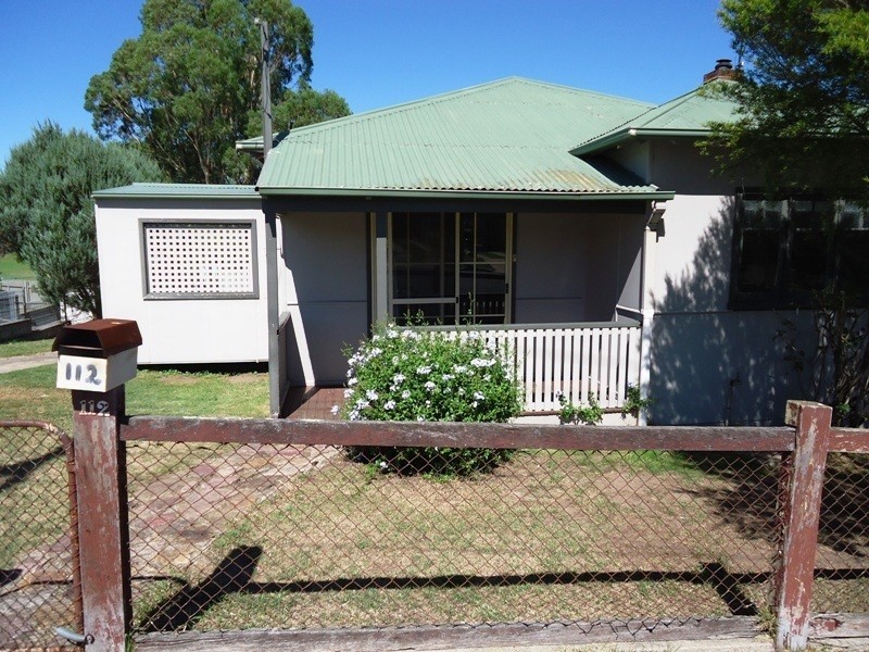 112  Rawlinson St, Bega NSW 2550