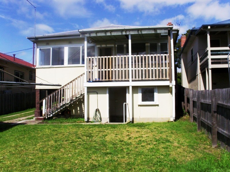 33 Carp St, Bega NSW 2550