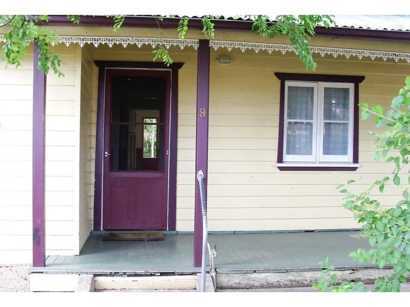 9 Union St, Bega NSW 2550