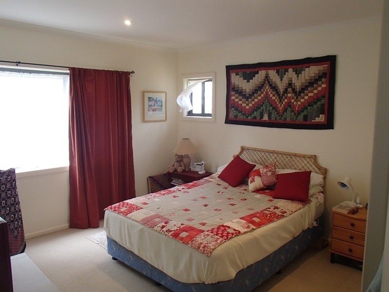 74 Surf Circle, Tura Beach NSW 2548