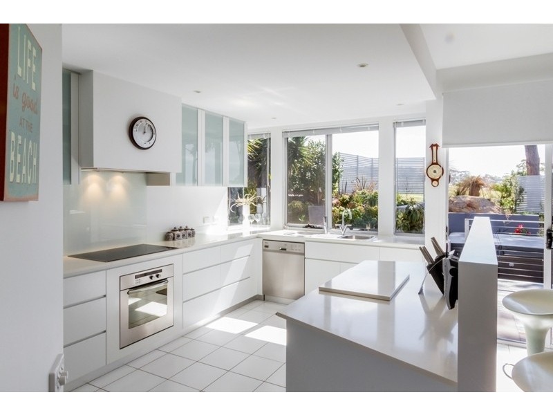 25 Acacia Crescent, Tura Beach NSW 2548