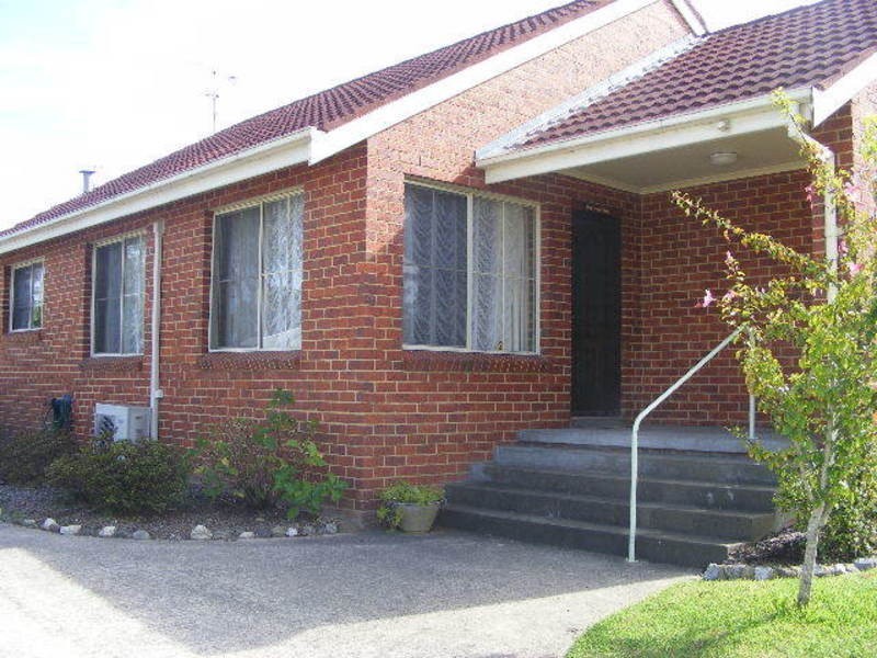 2/6 Narregol Street, Pambula NSW 2549