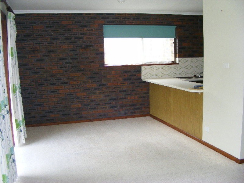 2/9 Narregol Street, Pambula NSW 2549