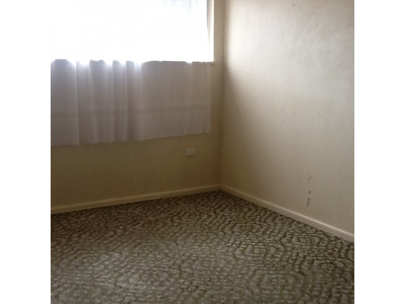 Unit 1 Platypus Gdns/9 Yulin Ave, Cooma NSW 2630