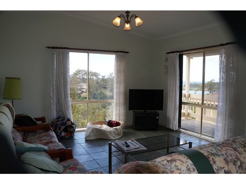 18 Tantawangalo Street, Merimbula NSW 2548