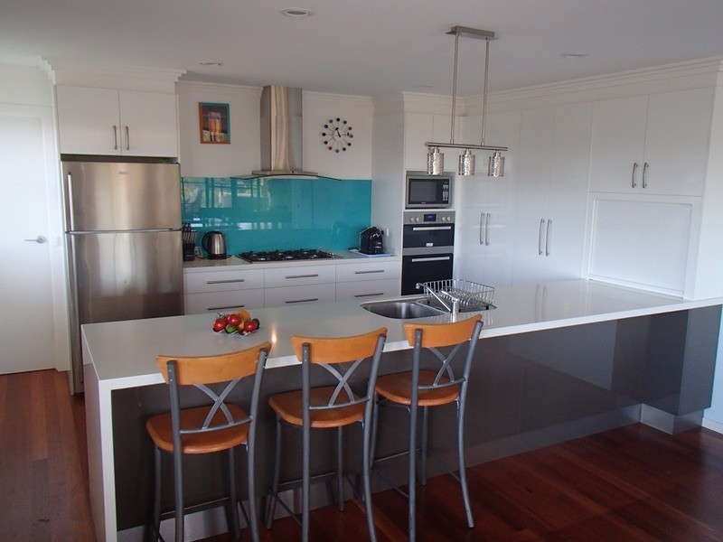 2 Kira Lani, Tura Beach NSW 2548