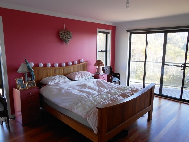 2 Kira Lani, Tura Beach NSW 2548