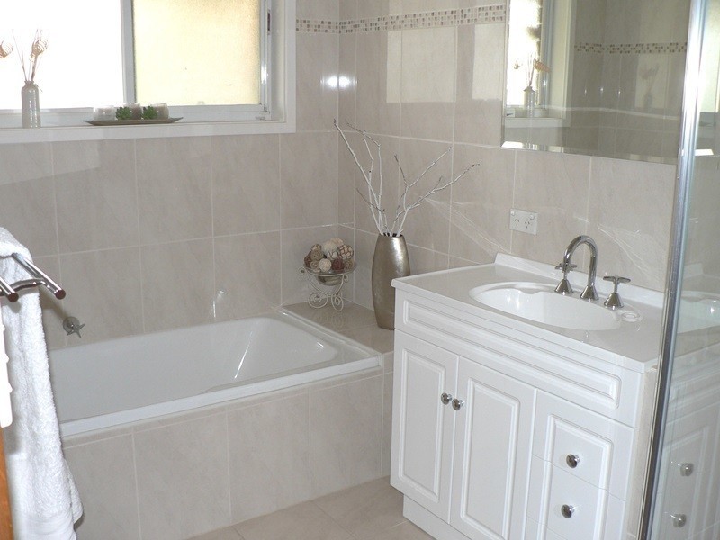 2 Denison Street, Cooma NSW 2630