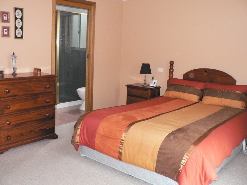 2 Denison Street, Cooma NSW 2630