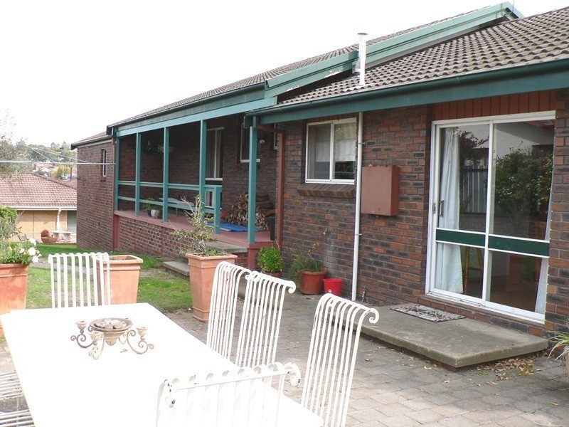 2 Denison Street, Cooma NSW 2630