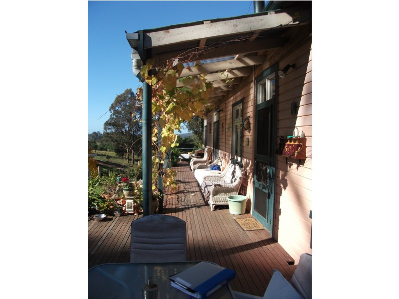 “Sunnydale” Oaklands Lane, Pambula NSW 2549