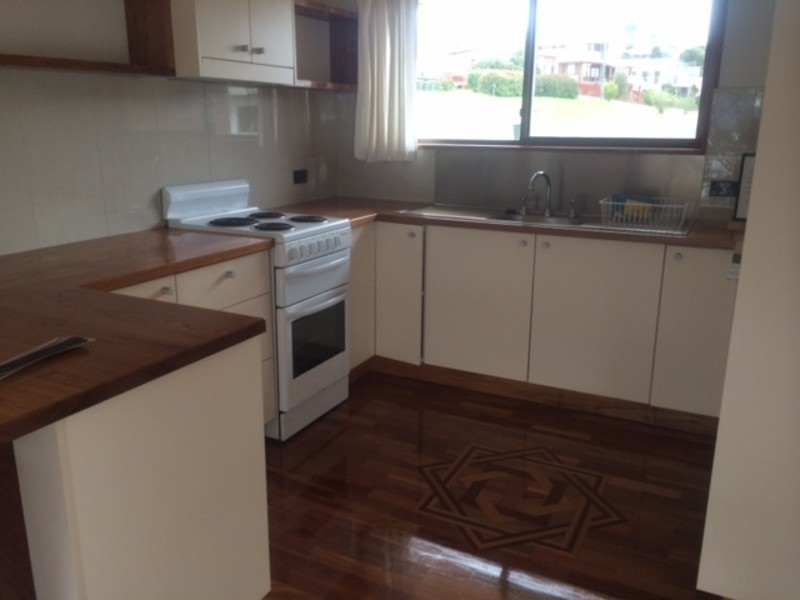 2/32 Cocora, Eden NSW 2551
