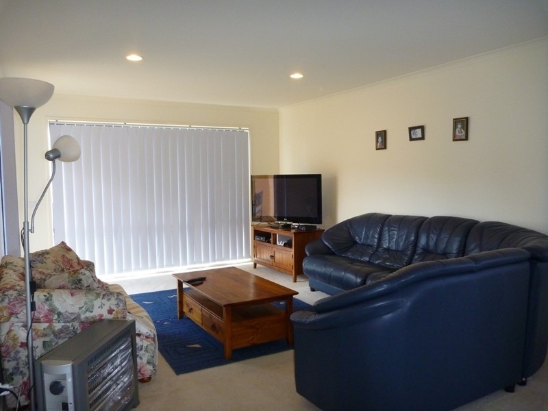 2/4 Krista Lee Court, Tura Beach NSW 2548