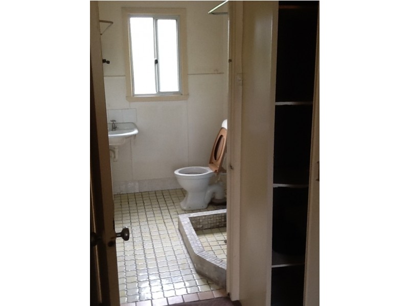 11 Amos Street, Cooma NSW 2630