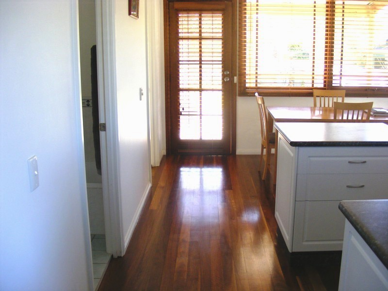 1 Sattler Street, Bega NSW 2550