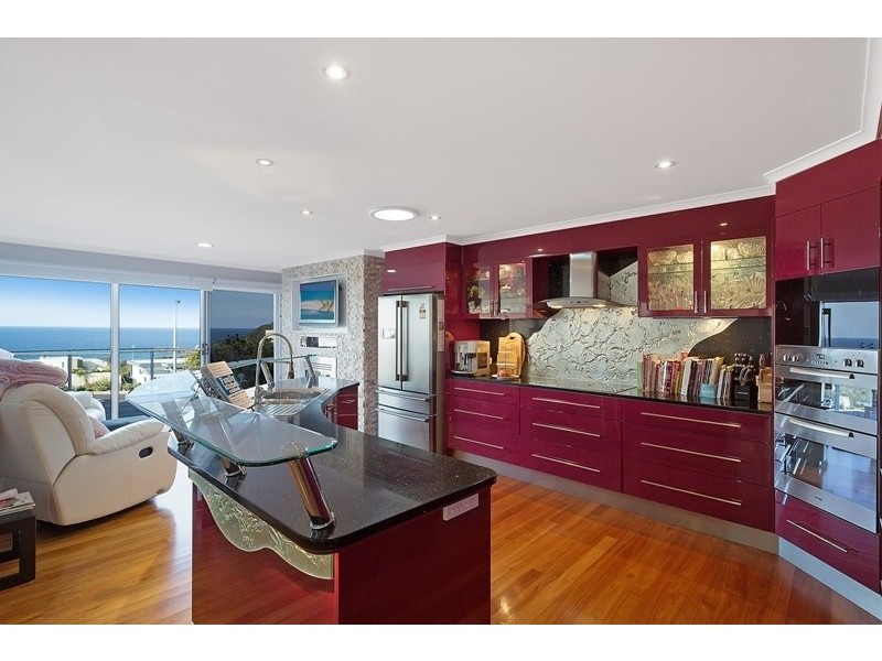 6 Lauren Court, Tura Beach NSW 2548