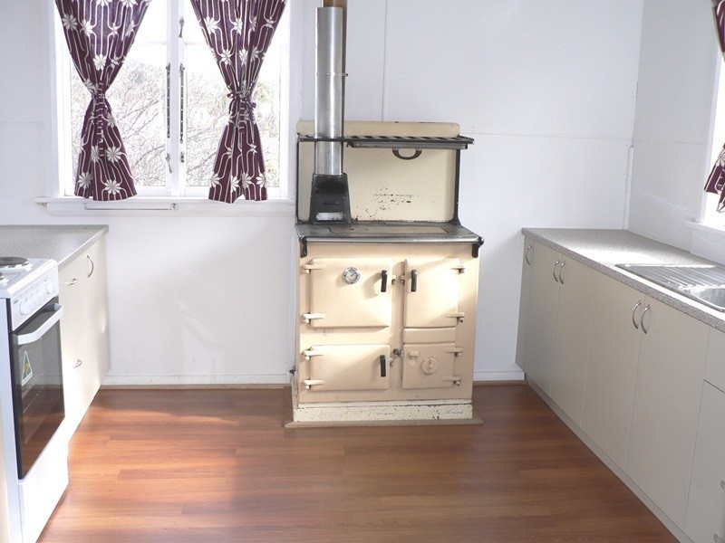 83 Baron Street, Cooma NSW 2630