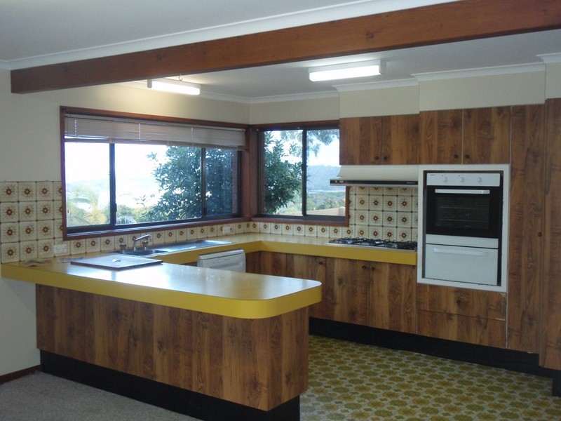 41 Surf Circle, Tura Beach NSW 2548