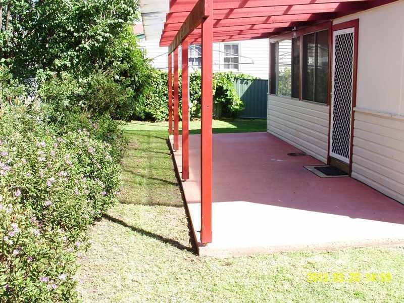 4 Canning Street, Bega NSW 2550