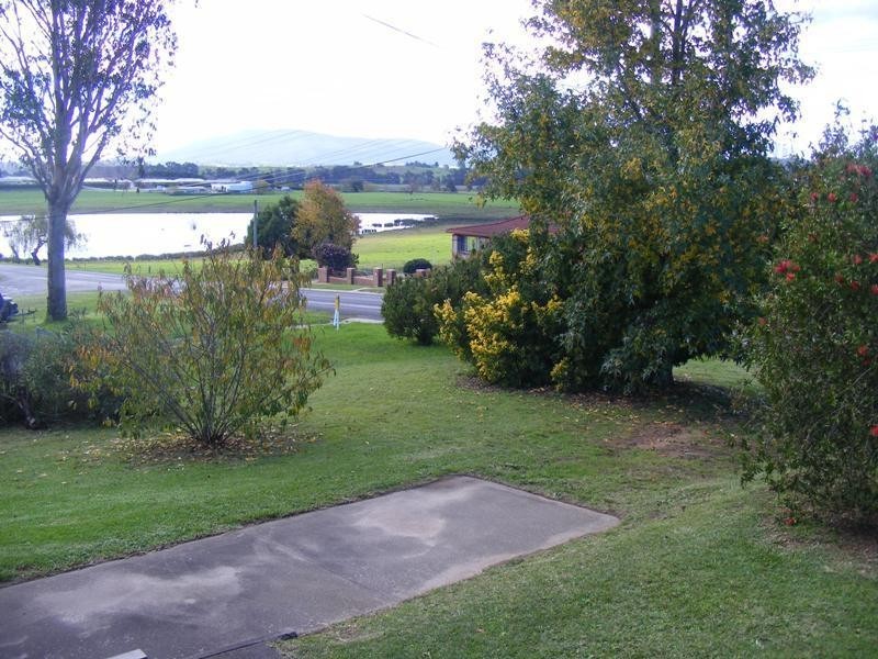 5 Tathra Road, Bega NSW 2550