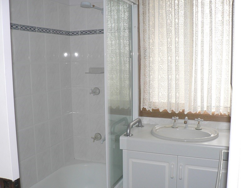 32 Chapman Street, Cooma NSW 2630