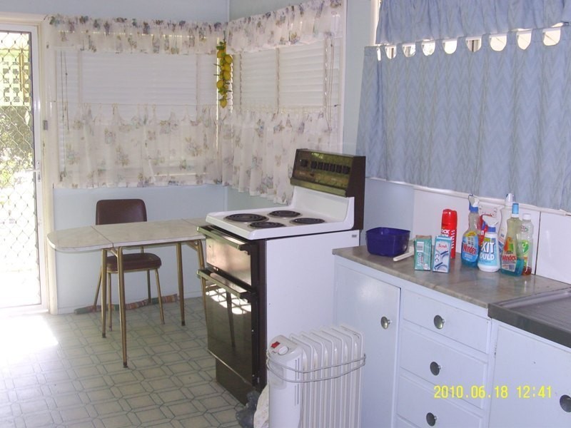 1/24 Park Lane, Bega NSW 2550