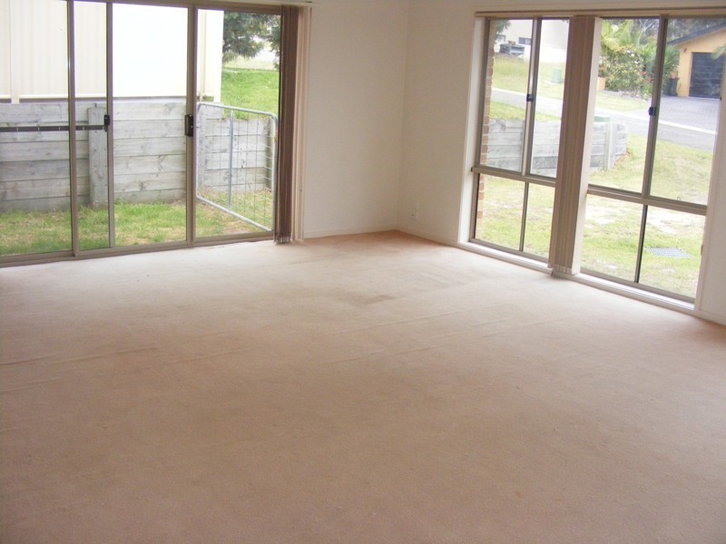 1 Krista Lee Court, Tura Beach NSW 2548