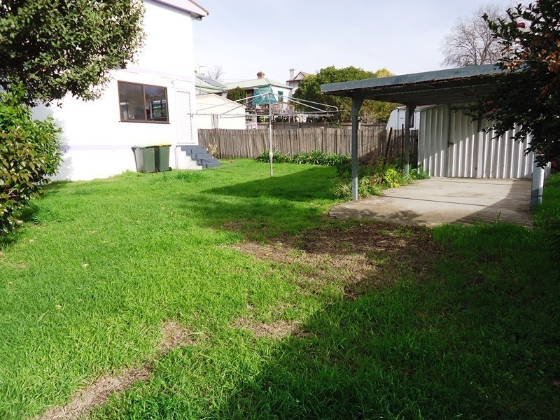 15 Gordon Street, Bega NSW 2550