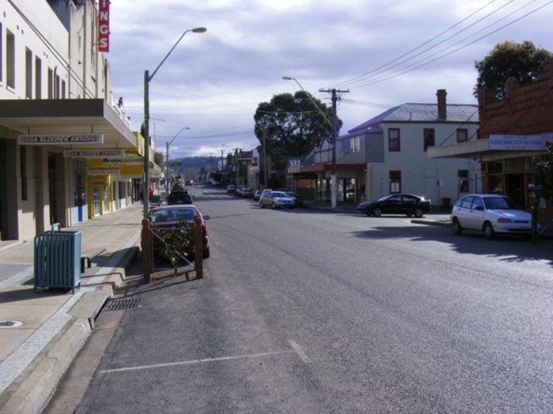 105-107  CArp Street, Bega NSW 2550