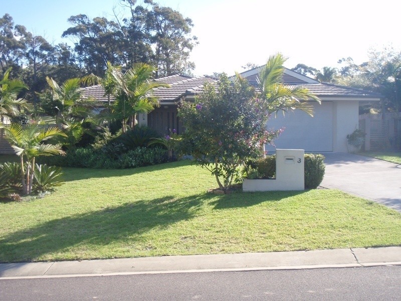 3 The Peninsula, Tura Beach NSW 2548