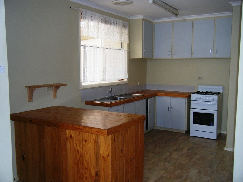 4 Kiewa Place, Cooma NSW 2630