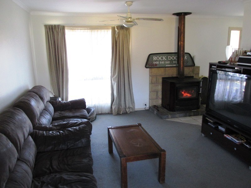 24 Walker Street, Bredbo NSW 2626